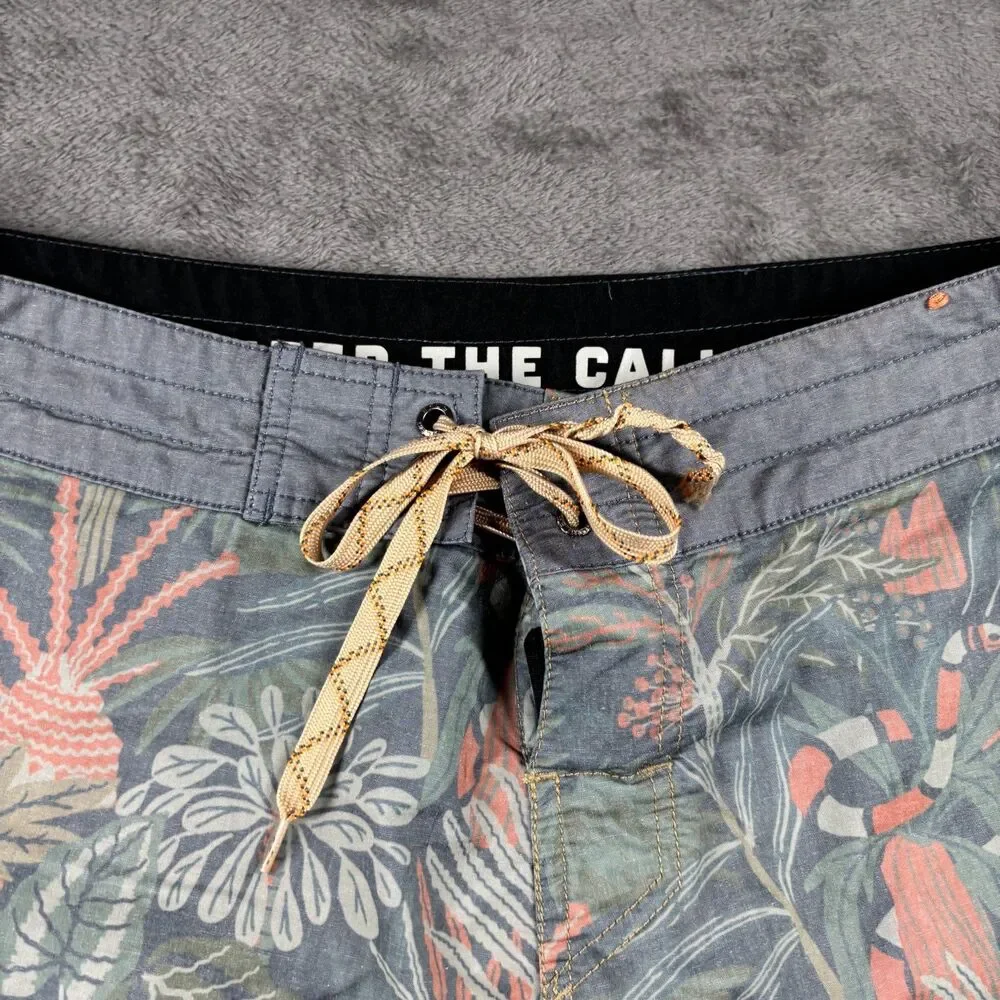 Howler Brothers Bros Men Stretch Bruja Boardshorts Tropical Coastal 34 M276